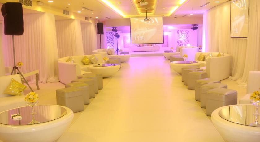 Hotel Al Shohada By Palm Rich Makkah La Meca Exterior foto The interior of the club